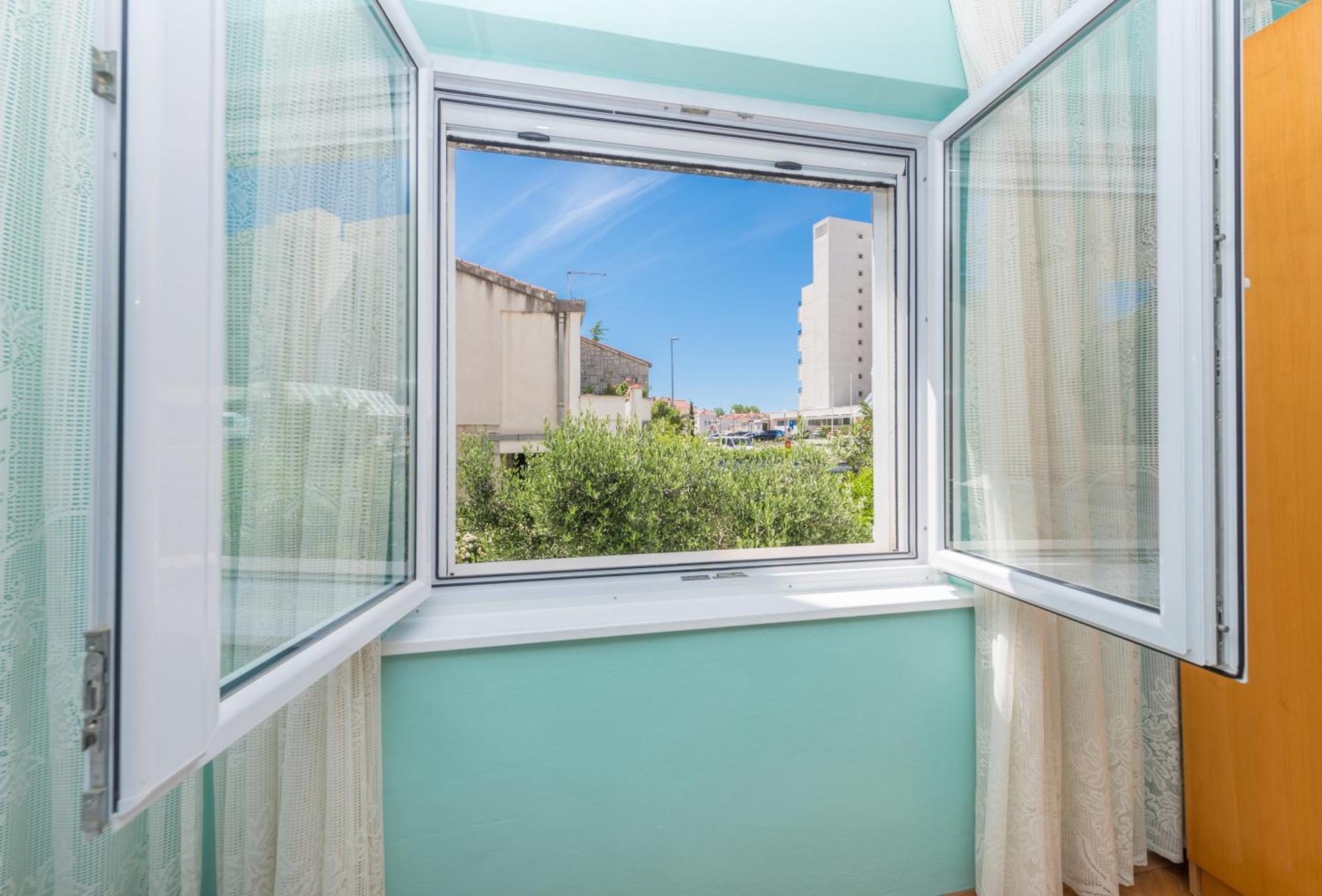 Apartment Marica I Ivo 3 Makarska